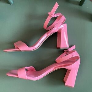 Steve Madden 7.5 Women’s Glossy Pink Heels